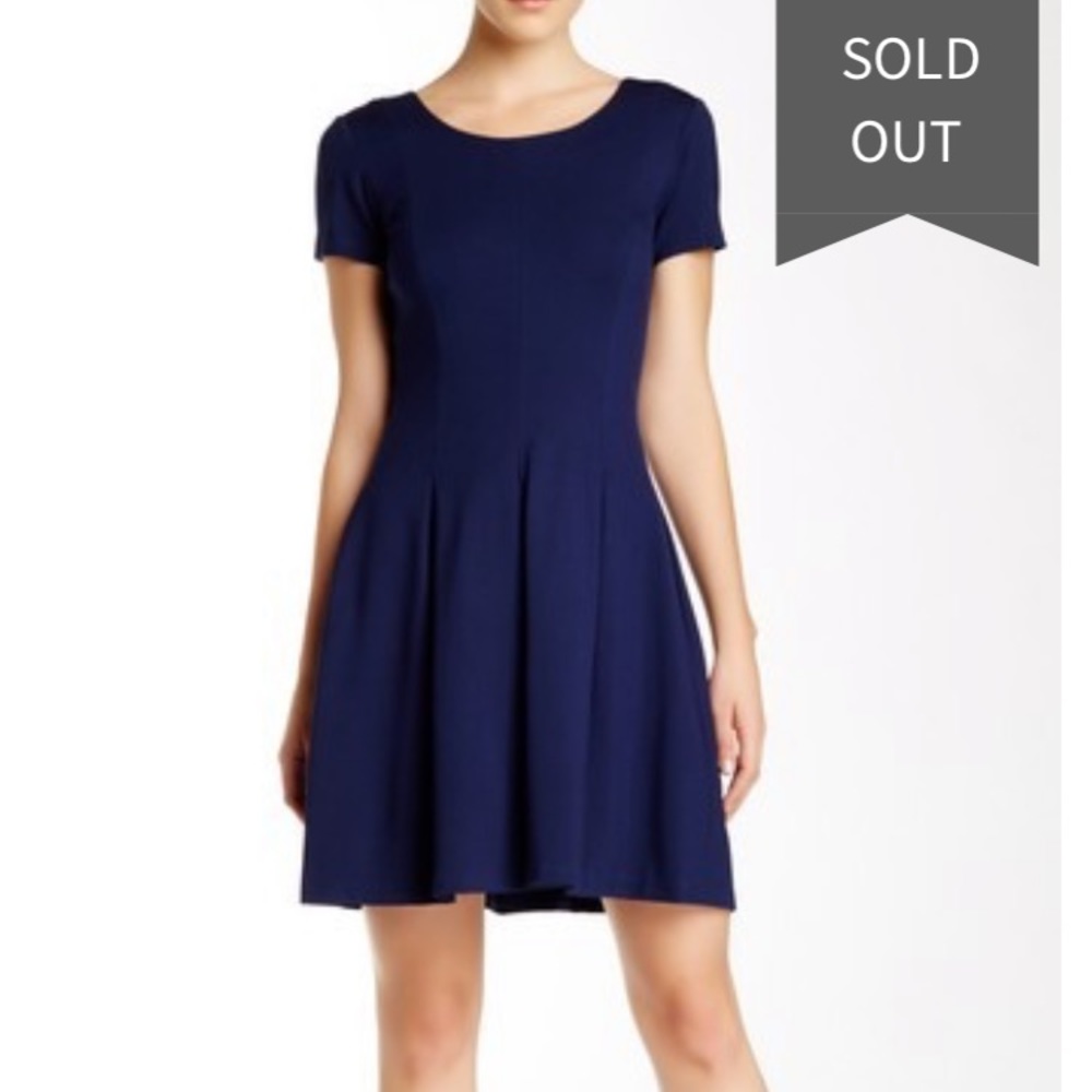 Diane Von Fursterberg Meg Solid Fit & Flare Dress